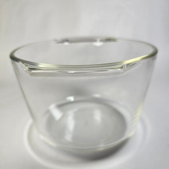 Pyrex 1.5 Qt 6" Mixing Bowl #343 Clear Glass Ovenware w/ Handles - Picture 3 of 6
